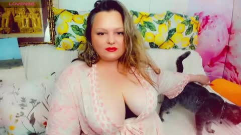 Snapshot of delinnia chatting on 06-03-26, 03:17 Margo online show from 06-03-26, 03:17