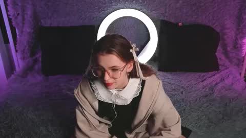 Rochel online show from 12-15-25, 04:22