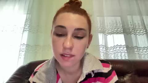 Snapshot of deliverysmile chatting on 09-21-25, 04:25 Delivery online show from 09-21-25, 04:25