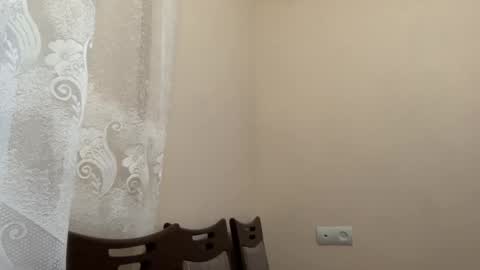 Delivery      online show from 02-23-26, 05:49