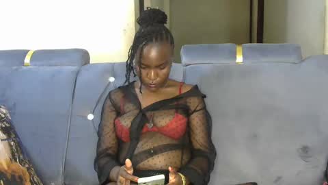 Ginger online show from 02-12-25, 12:37