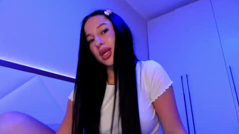 delly_love online show from 05-20-26, 07:31