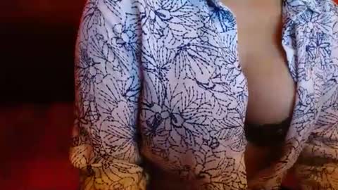 Snapshot of delphine_x chatting on 02-02-25, 09:45 Delphine online show from 02-02-25, 09:45