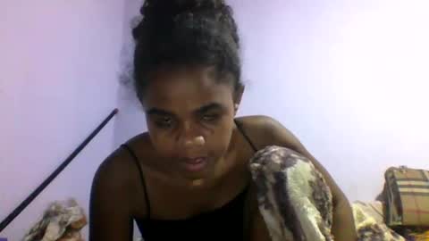 delphine online show from 03-25-26, 08:20