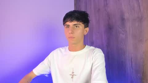 Snapshot of demian_cute chatting on 10-15-25, 06:13 Demian online show from 10-15-25, 06:13