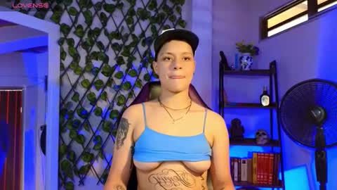 Snapshot of demimoore222 chatting on 03-06-25, 07:43 DEMI online show from 03-06-25, 07:43