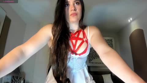 Snapshot of deminova chatting on 02-24-26, 10:57 DEMI NOVA online show from 02-24-26, 10:57