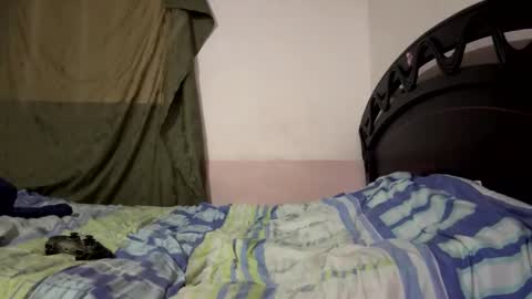 Snapshot of demon_2407 chatting on 10-21-25, 07:03 Demon 2407 online show from 10-21-25, 07:03