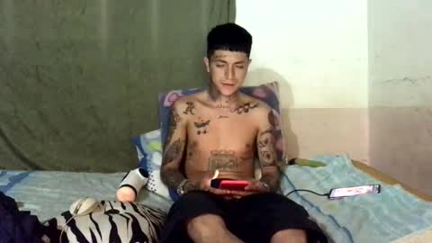 Snapshot of demon_2407 chatting on 11-14-25, 08:18 Demon 2407 online show from 11-14-25, 08:18