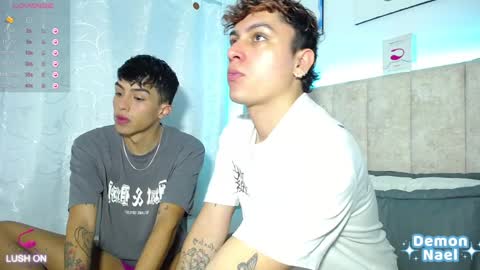 Snapshot of demonael chatting on 01-06-25, 03:31 Juan Gabriel Independent Models 3 online show from 01-06-25, 03:31