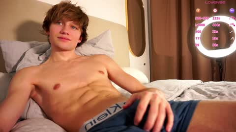 Snapshot of demoninangel chatting on 01-18-25, 01:52 Dave19 online show from 01-18-25, 01:52