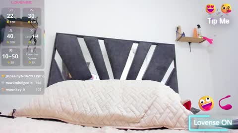 Snapshot of demy_rhoades chatting on 11-08-25, 02:56 Demy online show from 11-08-25, 02:56