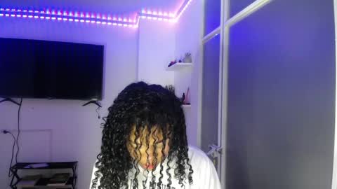 Snapshot of dena_k_ chatting on 12-08-24, 10:52 Dena k s online show from 12-08-24, 10:52