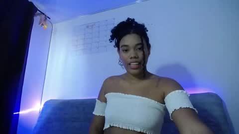 Snapshot of dena_k_ chatting on 09-28-25, 10:15 Dena k s online show from 09-28-25, 10:15