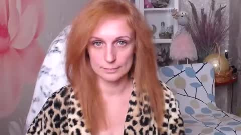 Snapshot of denhiey_here chatting on 10-14-25, 04:52 denhiey online show from 10-14-25, 04:52