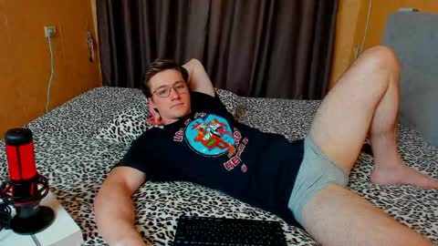 Deni online show from 05-20-26, 07:53