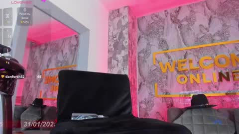 Snapshot of denisevillareal chatting on 01-31-25, 10:21 Denise Villareal online show from 01-31-25, 10:21