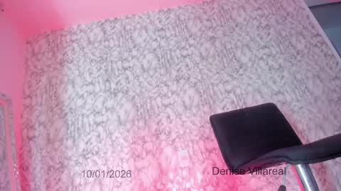 Snapshot of denisevillareal chatting on 01-10-26, 06:26 Denise Villareal online show from 01-10-26, 06:26