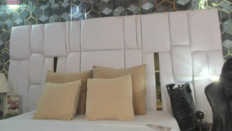 Denisse Khan online show from 04-01-26, 07:55