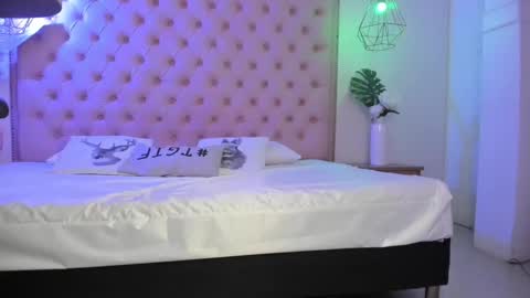 denisse_logan online show from 11-11-25, 03:17