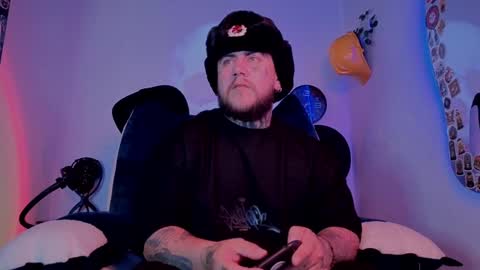 Oliver online show from 09-15-25, 03:39