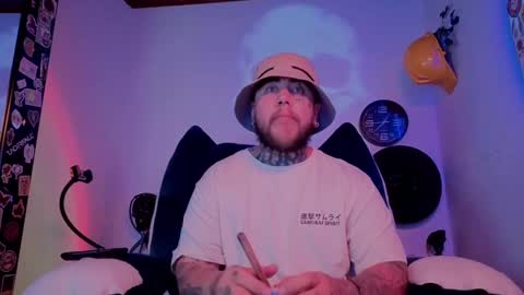 Oliver online show from 09-16-25, 02:56