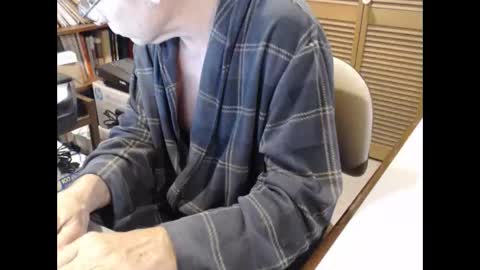 Den  Jet online show from 01-16-25, 10:32