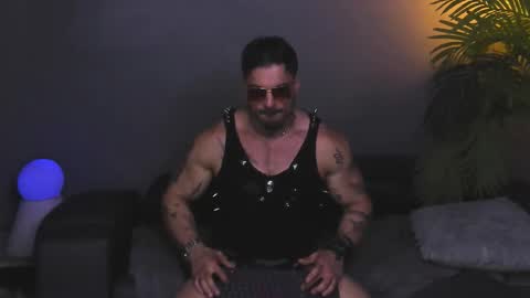 dennis_cox_ online show from 12-03-25, 08:18