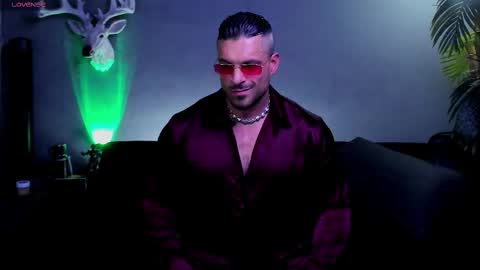 dennis_cox_ online show from 02-11-26, 05:07