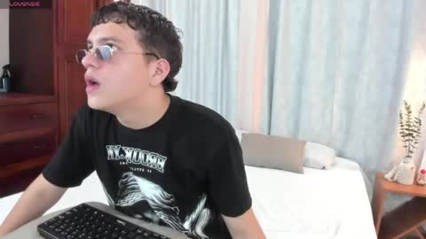 Dennis online show from 04-29-26, 08:04