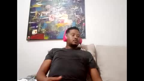 Snapshot of dentzo chatting on 05-10-26, 09:53 mastER blACK online show from 05-10-26, 09:53