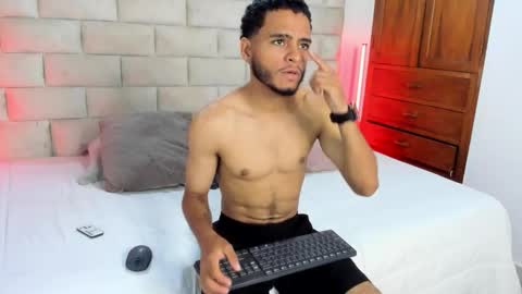 Snapshot of denzelvelez chatting on 01-13-26, 03:01 David online show from 01-13-26, 03:01