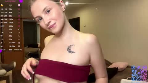 Vi  Victoria online show from 12-05-25, 01:20