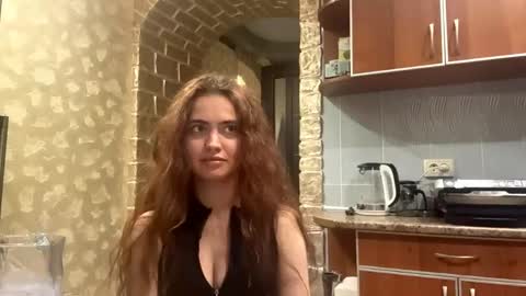 Eva online show from 05-20-26, 07:42