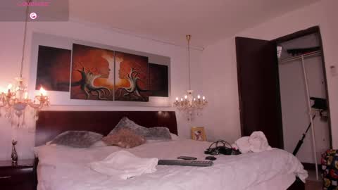 Dereck and Jake online show from 02-19-25, 11:28