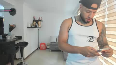 dereckgreen online show from 05-19-26, 07:09