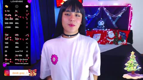 Snapshot of derek_greyy_ chatting on 12-07-24, 12:19 derek grey online show from 12-07-24, 12:19