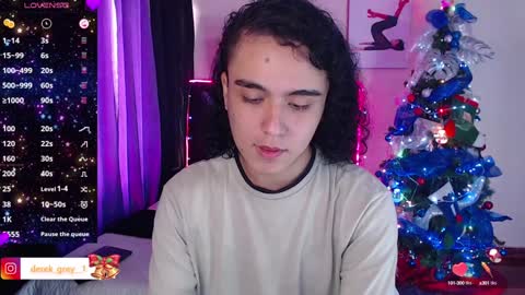 Snapshot of derek_greyy_ chatting on 12-27-24, 06:20 derek grey online show from 12-27-24, 06:20