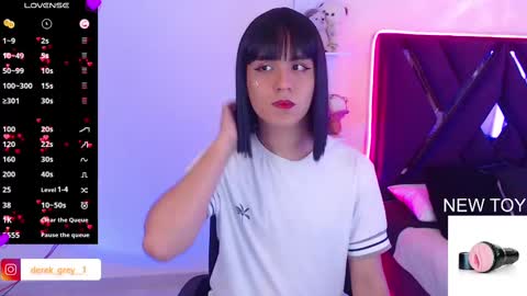 Snapshot of derek_greyy_ chatting on 02-24-25, 06:15 derek grey online show from 02-24-25, 06:15