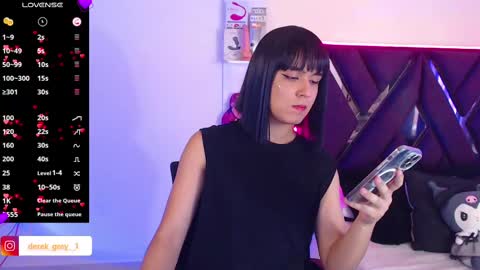 Snapshot of derek_greyy_ chatting on 02-28-25, 07:03 derek grey online show from 02-28-25, 07:03