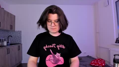 Derek online show from 02-25-26, 04:33