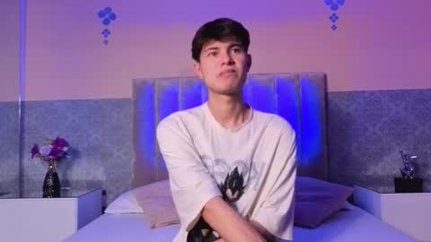 Snapshot of derek_sinn chatting on 02-21-26, 07:48 derek_sinn online show from 02-21-26, 07:48