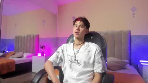 derek_sinn online show from 03-26-26, 07:08