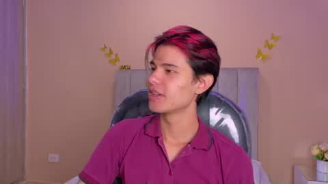 derek_sinn online show from 07-12-26, 04:14