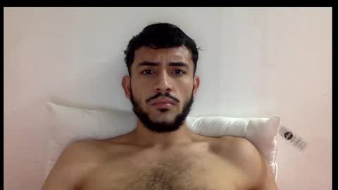 Snapshot of derek_smiith chatting on 02-10-25, 05:36 Derek smiith online show from 02-10-25, 05:36