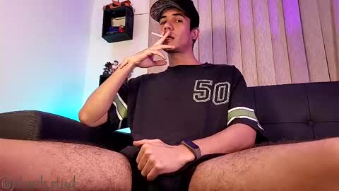 Derek independent model  online show from 10-13-25, 05:18