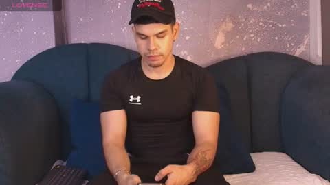 Snapshot of derek_voss chatting on 07-06-26, 11:18 derek_voss online show from 07-06-26, 11:18