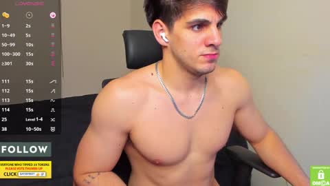 Derekcb online show from 10-12-25, 02:32