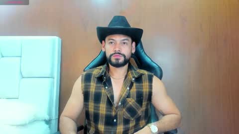 DerryBigger CM online show from 10-16-25, 06:09