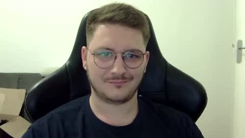 Snapshot of dervechi chatting on 10-07-25, 09:01 dervechi online show from 10-07-25, 09:01